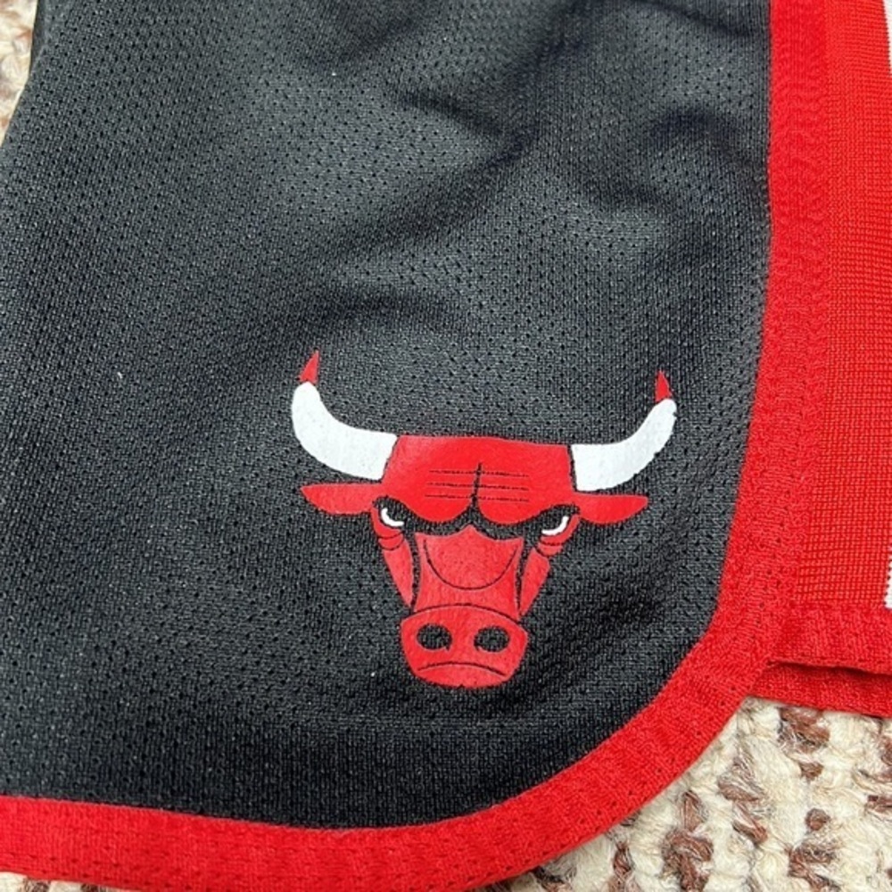 NBA - Picture 2 of 8
